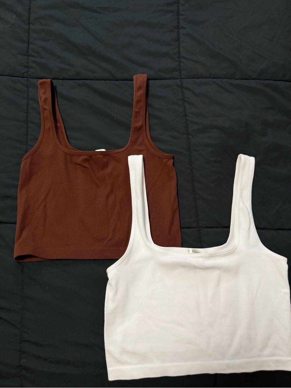 Bozzolo Ribbed Scoop Crop Tanks in White and Chocolate Brown